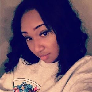 Meet your Posher, Jasmine